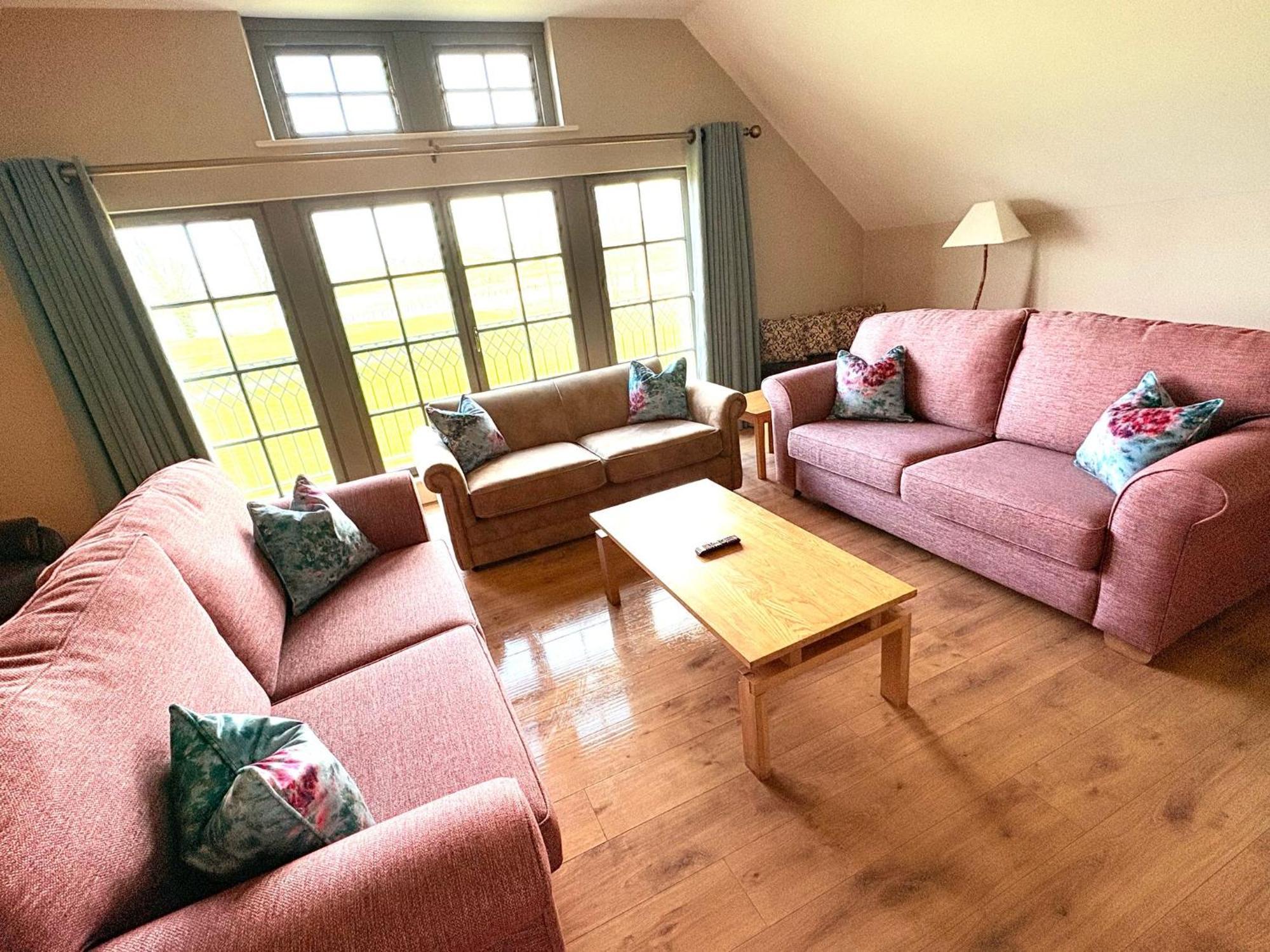 Lodge At Lough Erne Енискилен Екстериор снимка